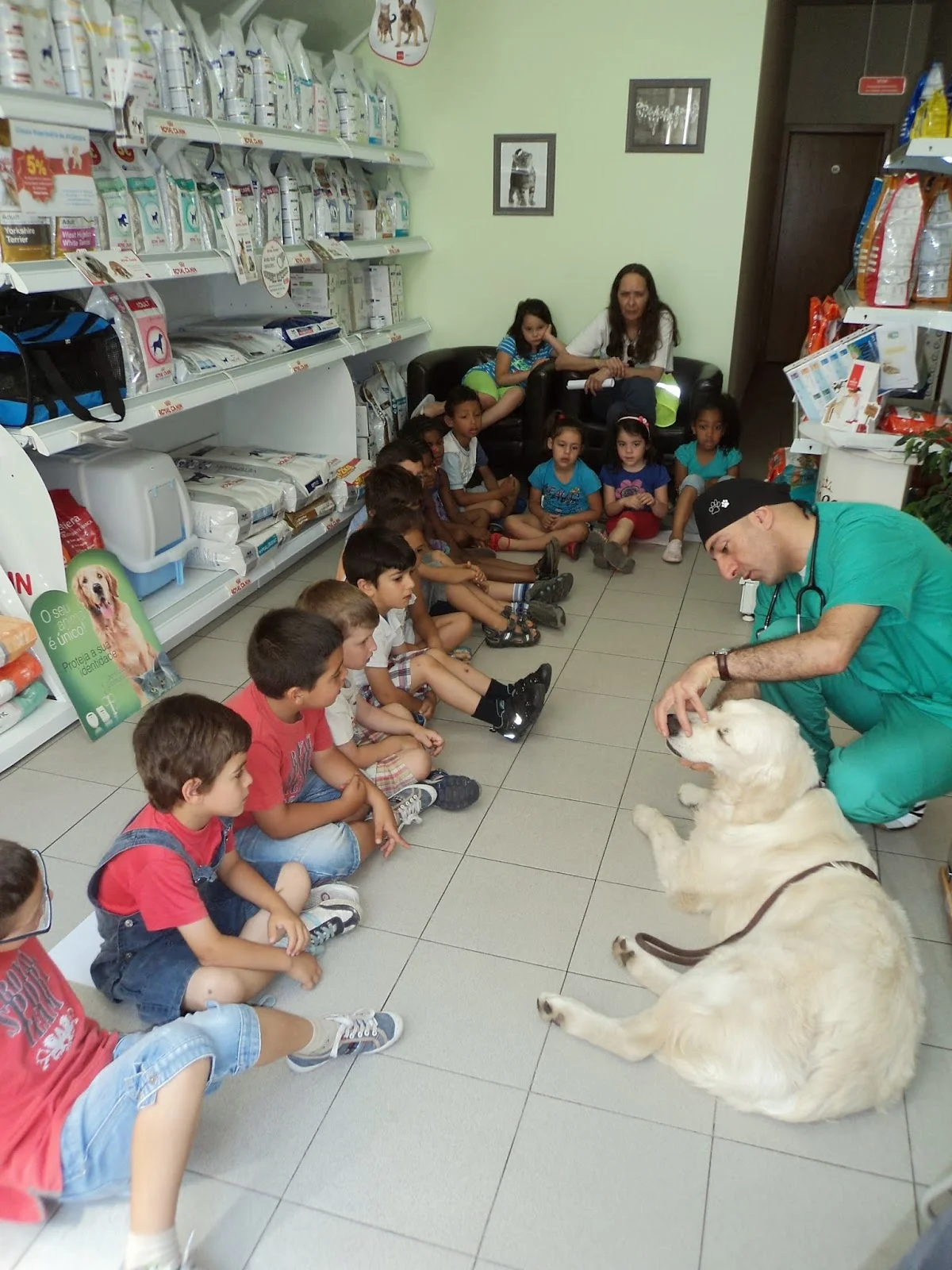 Clínica Veterinária de Alcântara — 2
