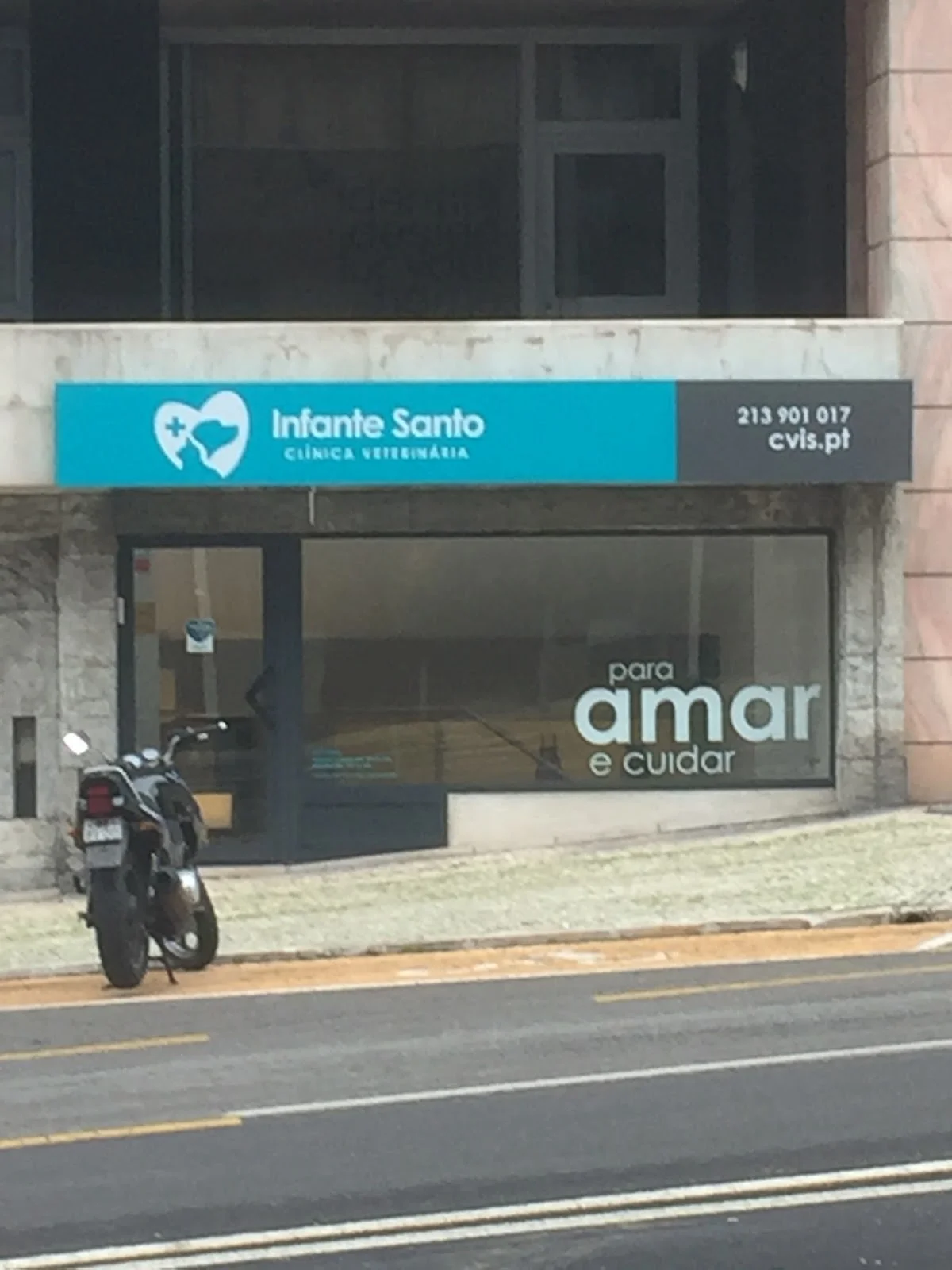 Clínica Veterinária Infante Santo — 2